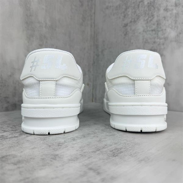 20251128154044834 390